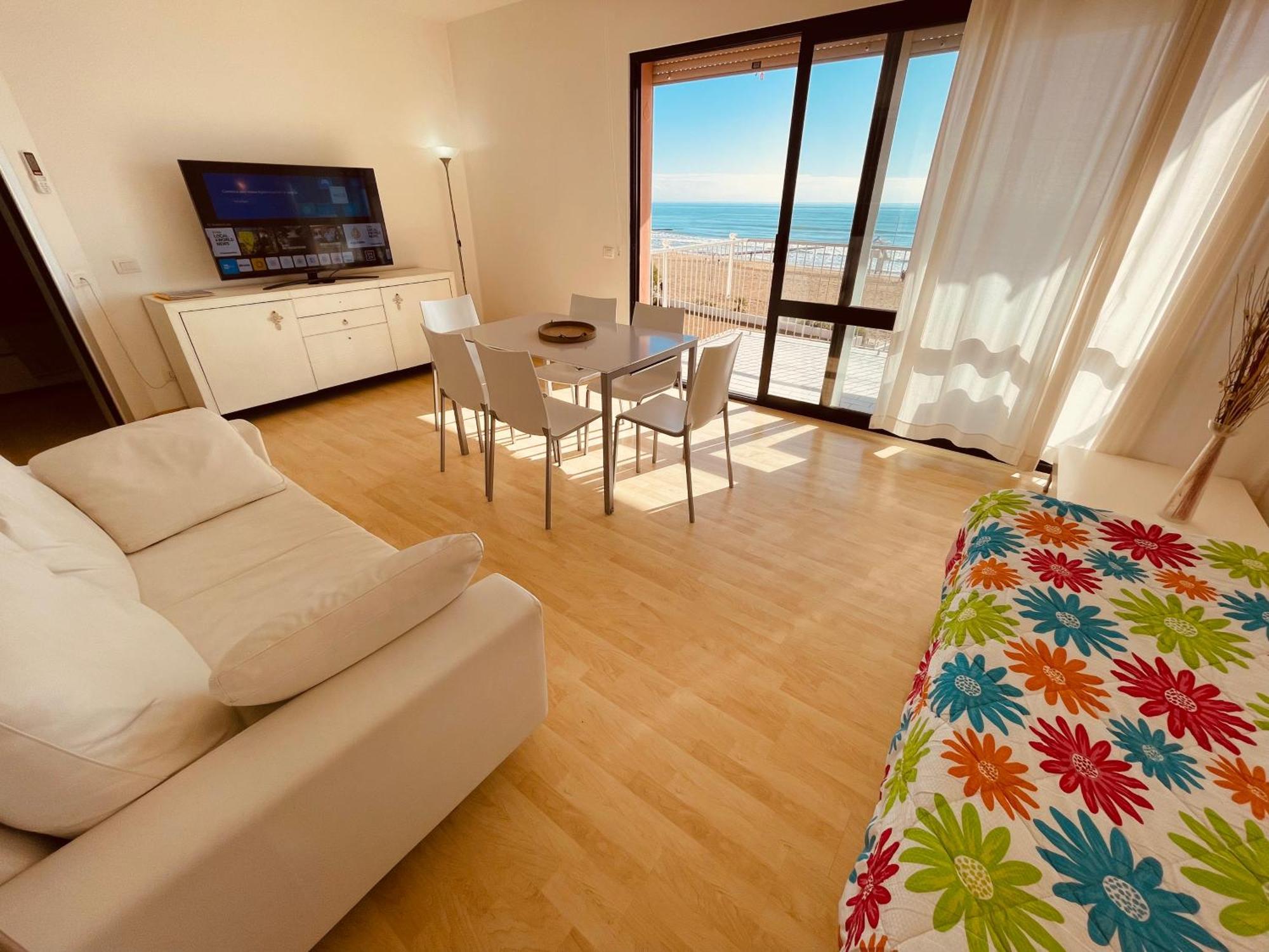 App4rent Augustus Sea View - Family House - Wifi&parking - 3 Апартаменты Лидо-ди-Езоло
